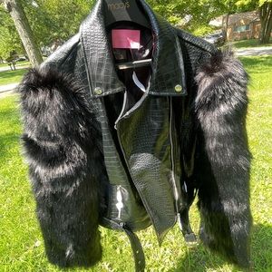 AZALEA WANG NOLLA FAUX FUR ARMS CROC MOTO JACKET. NEW WITH TAGS